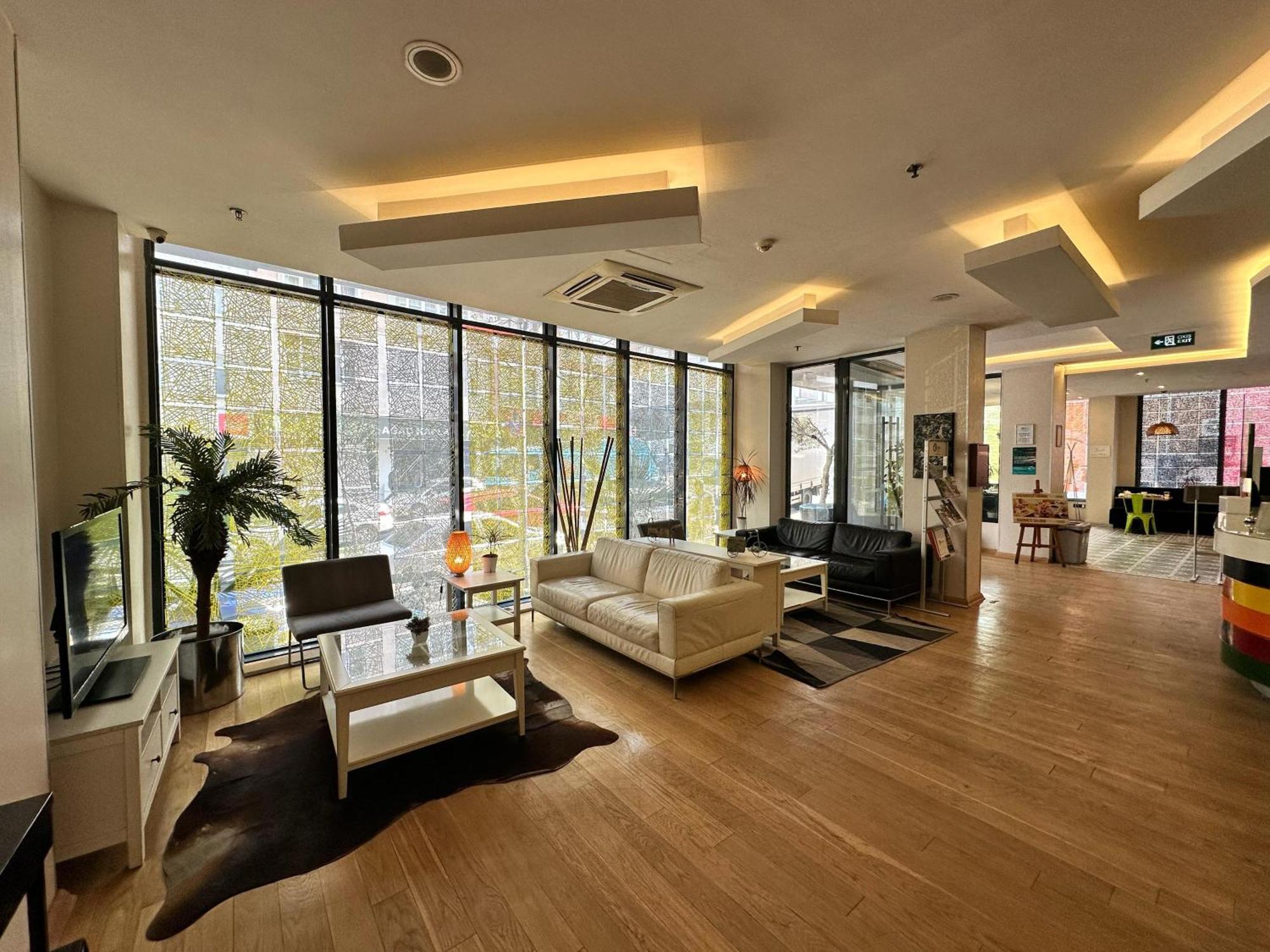 Tempo Hotel 4Levent Истанбул Екстериор снимка